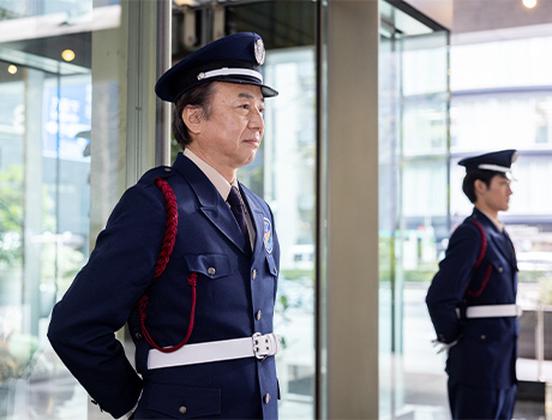 サンエス警備保障株式会社 新宿支社＿施設警備課【12-10】のアルバイト写真