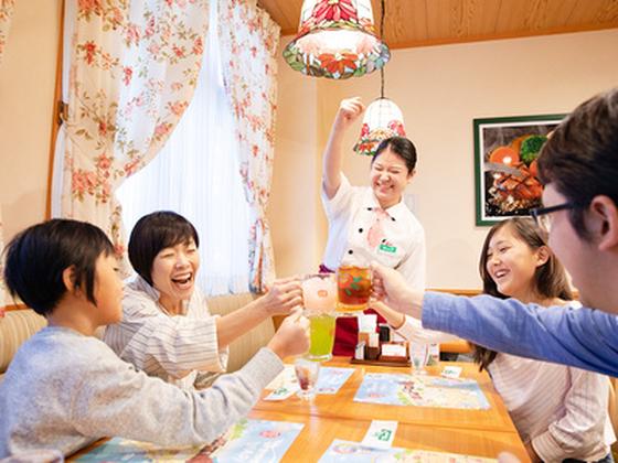 炭焼きレストランさわやか/006浜松和合店（ホール／ランチ募集）のアルバイト写真