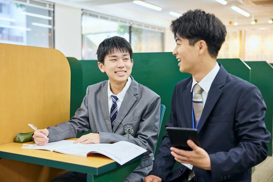 個別指導学院フリーステップ 北花田教室(学生対象)のアルバイト写真