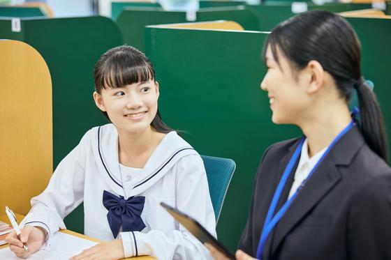 個別指導学院フリーステップ 北花田教室(学生対象)のアルバイト写真