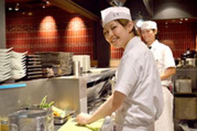 おもてなしとりよし 吉祥寺店のアルバイト写真