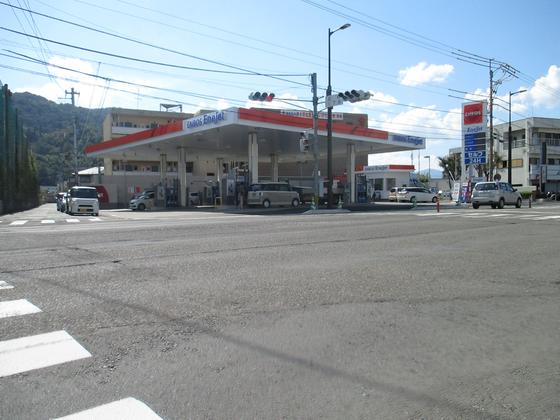 篠原石油株式会社 セルフ庄町給油所のアルバイト写真