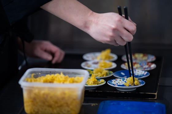  雨庵 金沢《夜勤》調理補助スタッフ（アルバイト・パート）【100】のアルバイト写真