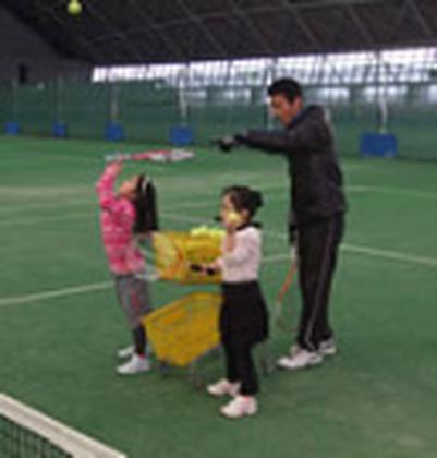 ウイングローバルテニスアカデミー熊谷のアルバイト写真