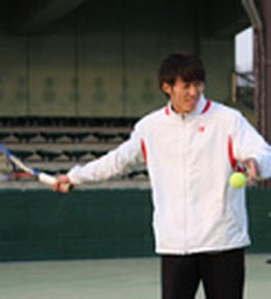 ウイングローバルテニスアカデミー熊谷のアルバイト写真