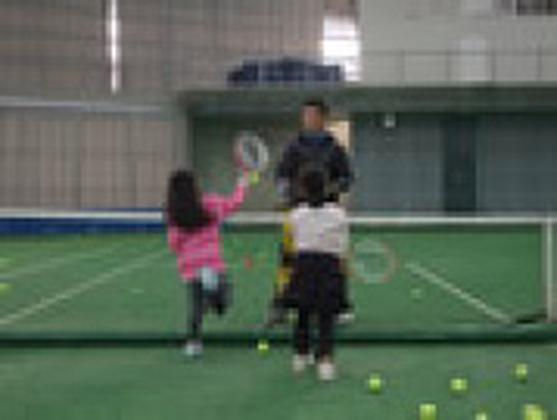 ウイングローバルテニスアカデミー南栗橋のアルバイト写真