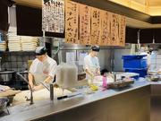 回転寿司根室花まる 東急プラザ銀座店03のアルバイト写真3
