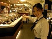 立喰い寿司 魚がし日本一 吉祥寺南口店のアルバイト写真2