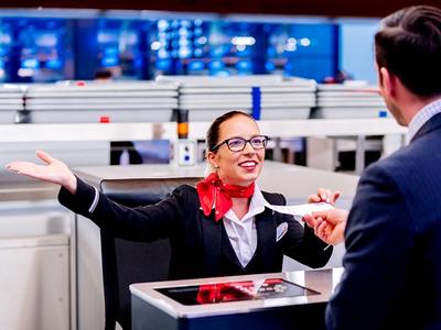 スイスポートジャパン株式会社_福岡空港_PAXのアルバイト写真