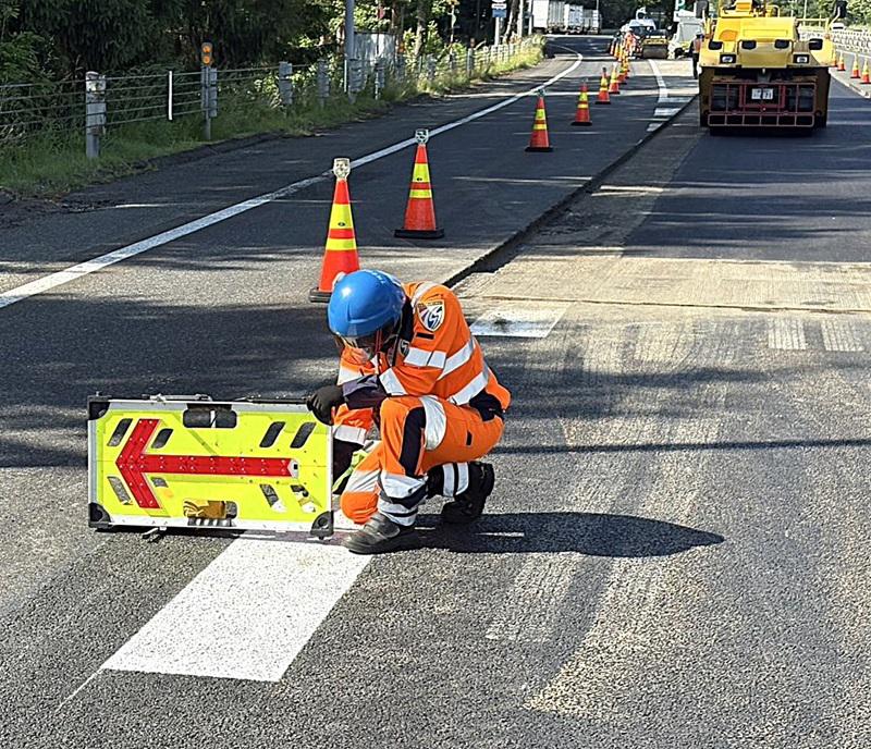株式会社東北セキュリティーサービス4(高速道路の誘導スタッフ) 盛岡市