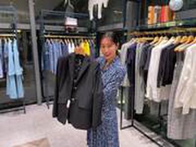 Brooks Brothers 沖縄アウトレットモールあしびなー店のアルバイト写真
