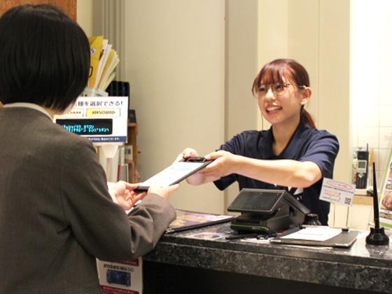 カラオケの鉄人　両国駅前店[1069]のアルバイト写真