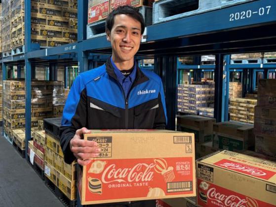 (株)シンクランホールディングス__千里丘倉庫_ピッキングのアルバイト写真