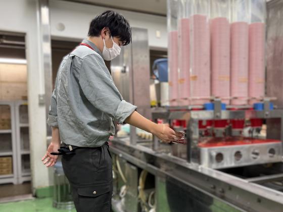 (株)シンクランホールディングス_東京ﾄﾞｰﾑ_チェッカー（売り子サポート）のアルバイト写真