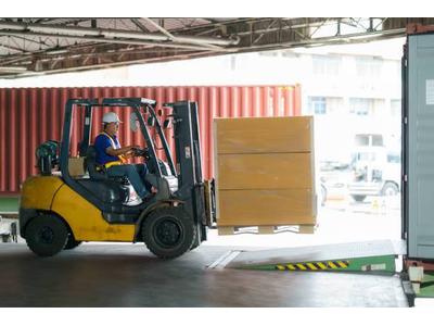 株式会社ティーエムビジョン 倉庫内製品管理・フォークリフト作業［FZN］のアルバイト