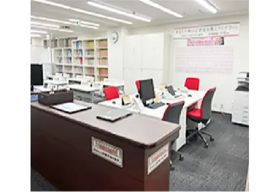 TOMAS学芸大学校のアルバイト写真