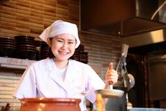 豚屋とん一イオンモール神戸南店(平日のみ歓迎)[111032]のアルバイト