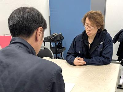 東西株式会社【物流管理者】夜勤キャリア　岩槻［03-02］のアルバイト写真
