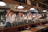 餃子と唐揚げの酒場　しんちゃんアメ村店/ホール・キッチンのアルバイト写真