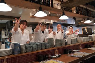 餃子と唐揚げの酒場 しんちゃん 京橋店/ホール・キッチンのアルバイト写真