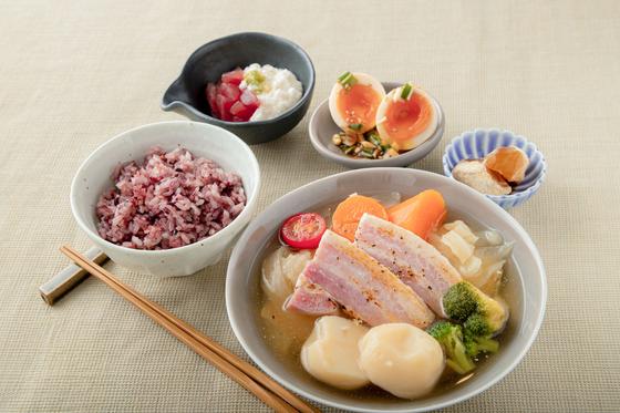 ごはんすすむ 横浜ポルタ店_001【031】のアルバイト写真