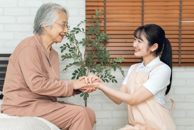 ★来社登録時にQUOカード&ドリンクをプレゼント★サービス付き高...