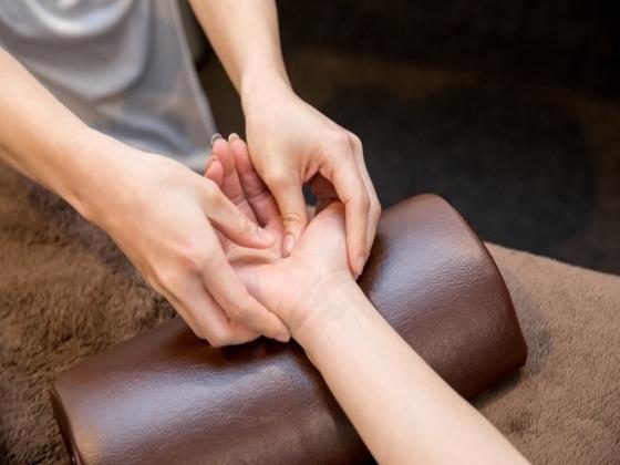 株式会社ユニシード　治療院　正社員のアルバイト写真