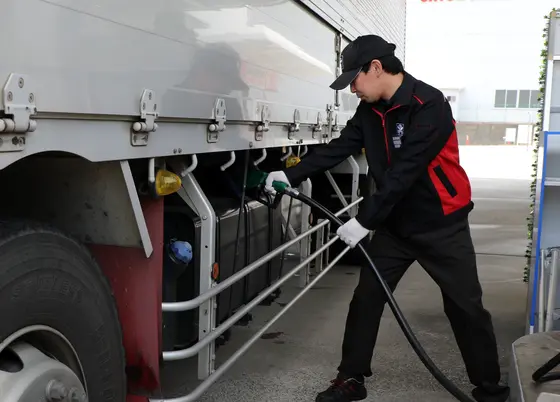 宇佐美ガソリンスタンド 294号谷和原インター店(出光)(株式会社ユーオーエス) /114059syのアルバイト写真