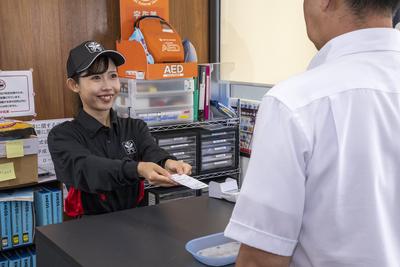 宇佐美ガソリンスタンド 20号諏訪インター店(ENEOS)(株式会社ユーオーエス) /126069syのアルバイト写真