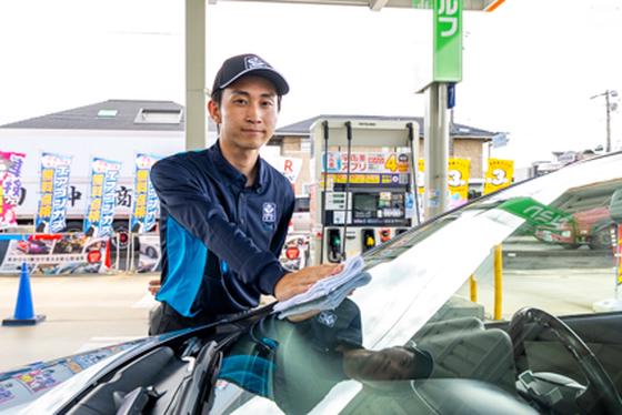 宇佐美ガソリンスタンド 210号久留米インター店(出光)(株式会社ユーオーエス) /128097syのアルバイト写真