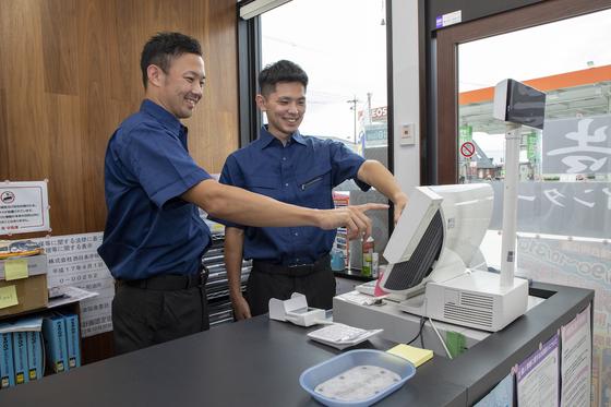 株式会社ユーオーエス 勤務先：大田区南蒲田のセルフガソリンスタンド(出光) /9084006uのアルバイト写真