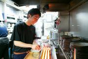 鳥メロ　神田西口駅前店　深夜スタッフ(ＡＰ＿１００６）のアルバイト写真(メイン)