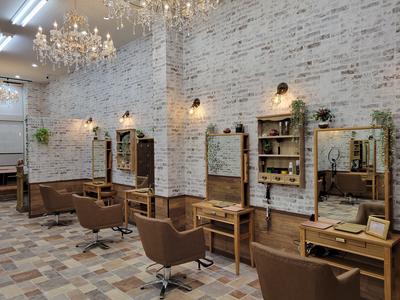 株式会社Y-PROJECT_LATOUR hair with東加古川店(マツエク)08のアルバイト写真