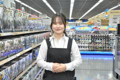 株式会社ヤマダデンキ Tecc LIFE SELECT 茨木目垣店(アルバイト/080.販売兼レジ・品出し等の店内業務)W3125/A7010のアルバイト