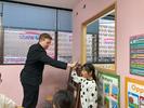 WinBe 新柏校（英会話講師）のアルバイト写真