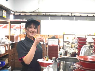 ラーメン横綱 桂五条店(ホールスタッフ)のアルバイト写真
