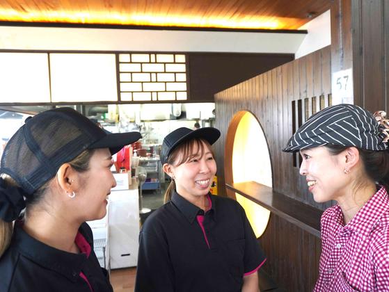 ラーメン横綱 平野店(ホールスタッフ)のアルバイト写真