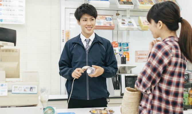 コンビニのバイト アルバイト パート求人を探す マッハバイトでアルバイト探し